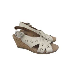 Earth Attalea Bahama Sand White Leather Open Toe Slingback Wedge Sandal Womens 6